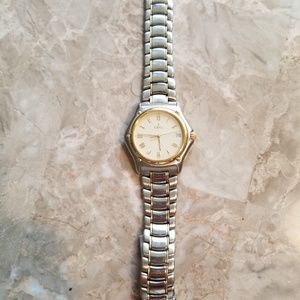 Womens Ebel 18k gold bezel watch